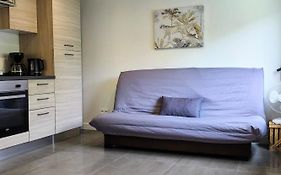 Studio Occitanie 20 m2 tout équipé avec jardin